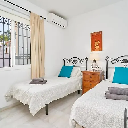 Townhouse Burriana *