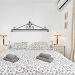 Holiday home Townhouse Burriana *